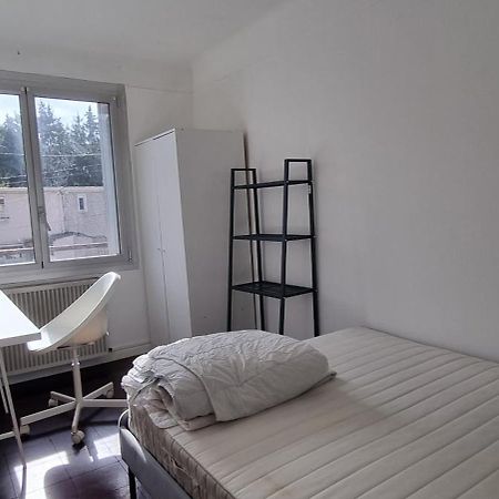 Appartement Calme 3 Chambres Avec Lit Double Wifi - Parking Facile Вандёвр-ле-Нанси Экстерьер фото